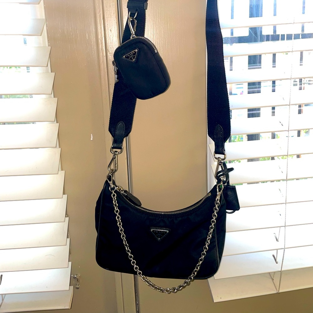 Perfect condition Prada re-edition bag